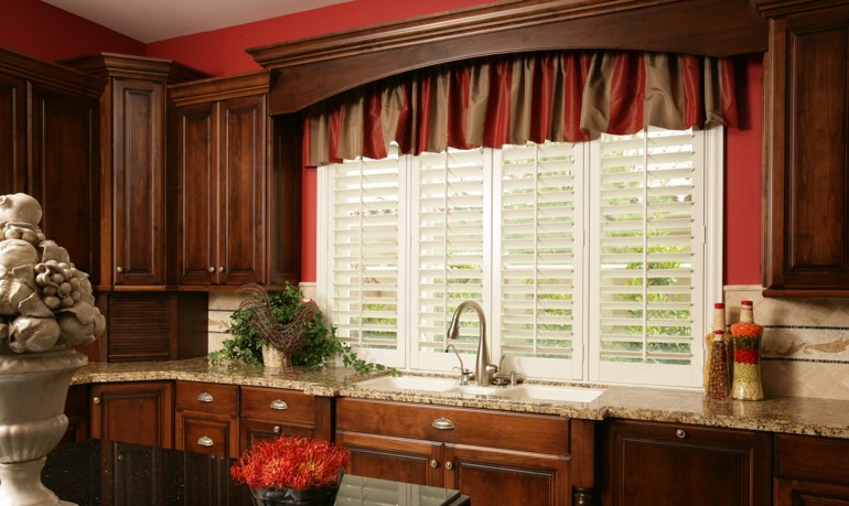 Minneapolis kitchen shutter and cornice valance